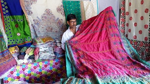 Good News for Women Bengaluru Saree Festival and Available low Prices Good News for Women Bengaluru Saree Festival and Available low Prices