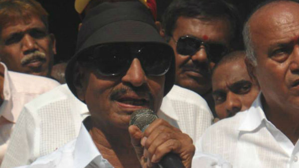 Karnataka Bandh Rishab Shetty Warned by Vatal Nagaraj