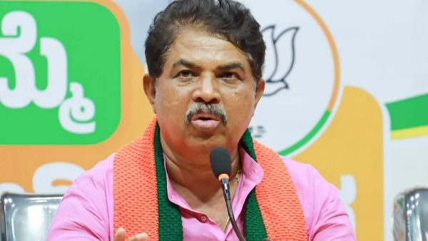 R Ashok Said That The Ministers Are Not Listening To Siddaramaiah