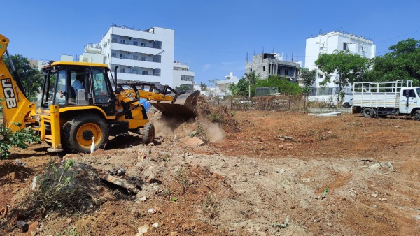 BDA Crackdown on Illegal Constructions Seized Encroach Land of Rs 24 Cr Sir M Vishvesharayya layout BDA Crackdown on Illegal Constructions Seized Encroach Land of Rs 24 Cr Sir M Vishvesharayya layout
