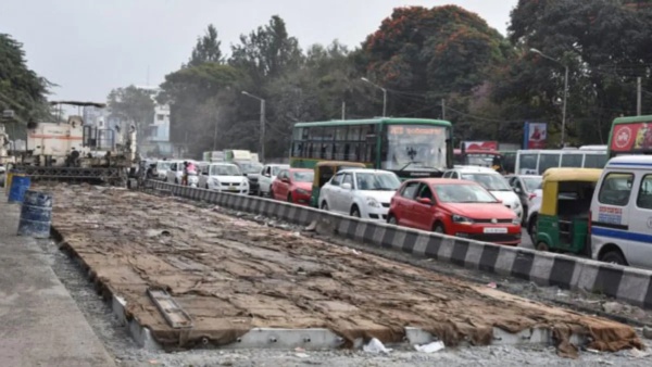 Bengaluru Roads to Get 1600 km Upgrade With White and Black Topping DK Shivakumar