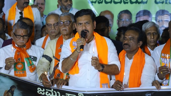 BY Vijayendra Urge to CM Siddaramaiah Should Apologize To The Police Officer