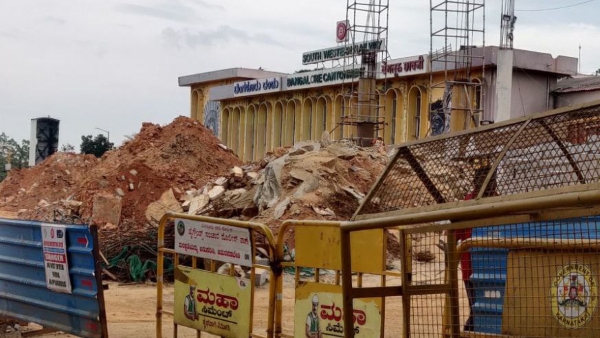 Bengaluru Cantonment Commercial Development Project Sparks Outcry Over Felling Of 368 Heritage Trees Bengaluru Cantonment Commercial Development Project Sparks Outcry Over Felling Of 368 Heritage Trees