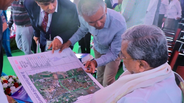 Siddaramaiah instructed that all villages should become free from encroachments
