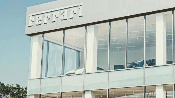 Ferrari Showroom In Bengaluru Costs 8 Lakh Rupees Per Month In Rent