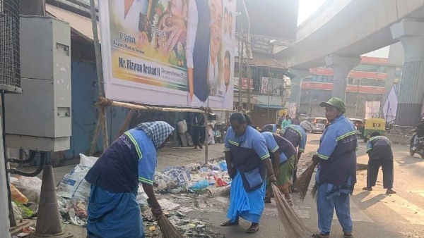 Garbage Issue in Bengaluru BBMP Finally Issues alert Waste Contractors Bills Cut