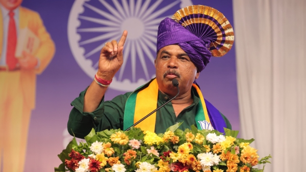 R Ashok Lists The Shortcomings in Karnataka Caste Census report CM Siddaramaiah
