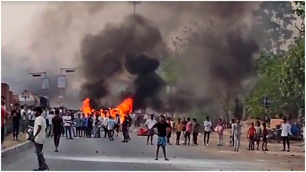 Centre assures mamata government help over murshidabad waqf clashes Centre assures mamata government help over murshidabad waqf clashes