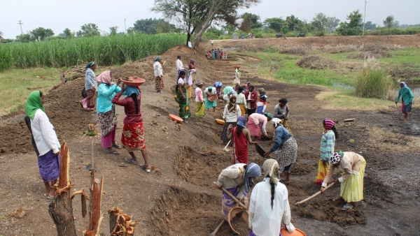 30 Discount On NREGA work for Summer Days at Belagavi District