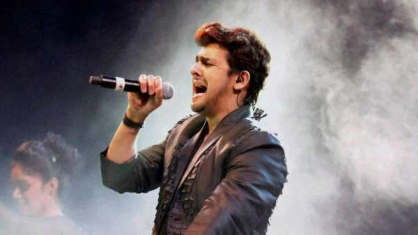 Singer Sonu Nigam Warns Of Fake Accounts On X