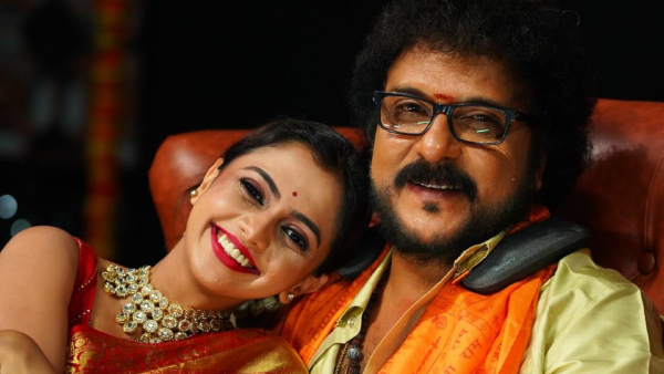 Sukrutha Nag Discusses Modern Relationships in Bharjari Bachelors 2