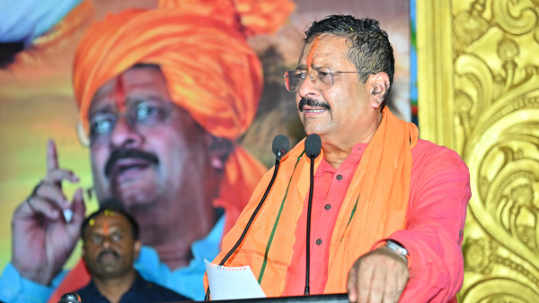 MLA Basanagouda Patil Yatnal Demands Weapon Rights For Hindu Activists