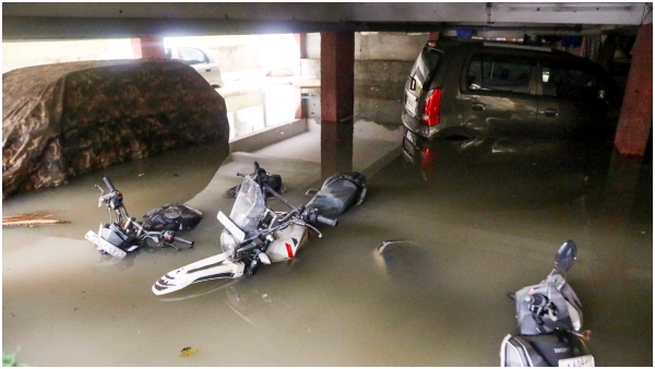 bengaluru companies gives work from home after heavy rain