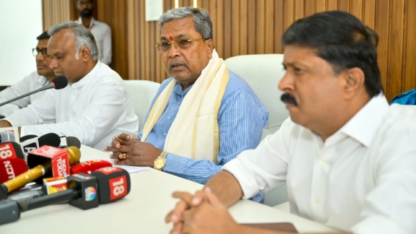 Siddaramaiah Holds Press Meet Wearing Sindoor