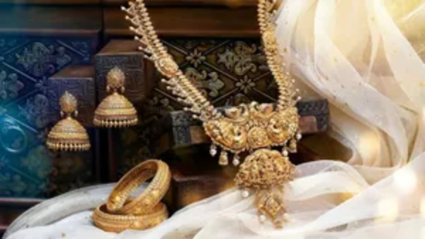 Gold Price on May 04 Great Weekend For Gold lovers Good New Gold Prices Drop Sharply
