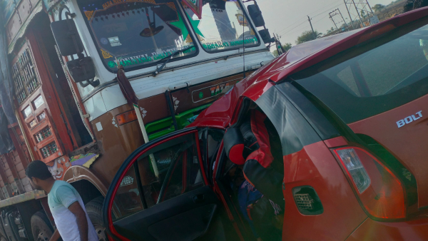 5 Members of Same Family Sie in Horrific accident Incident while Returning from engagement