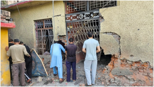 Blackout in jammu after multiple attacks reported