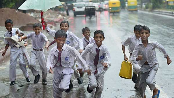 Mangalore Heavy Rain Holiday Declared For All Schools And Colleges For 2 Days