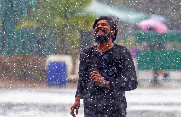 low pressure in bay of bengal Heavy rain in Karnataka Rains including Bengaluru imd weather report low pressure in bay of bengal Heavy rain in Karnataka Rains including Bengaluru imd weather report