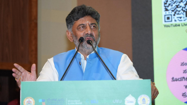 HD Kumaraswamy is asking for my resignation Let me resign said DK Shivakumar