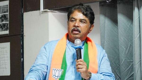 DK Shivakumar s Horoscope is Not Suitable for The CM Post R Ashok