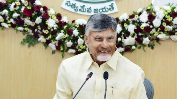 woman-tied-to-tree-beaten-in-chandrababu-naidu-kuppam-over-loan-dispute