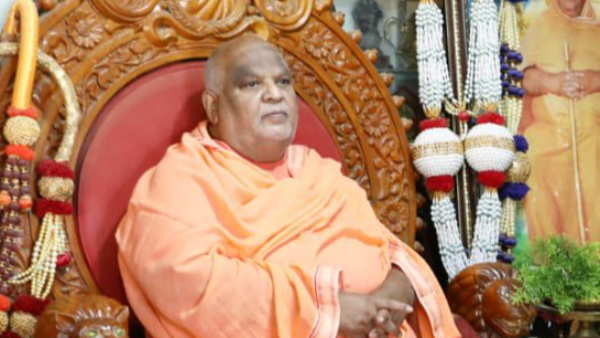 kodi-mutt-swamiji-warns-of-unprecedented-disaster-in-karnataka-india-by-january