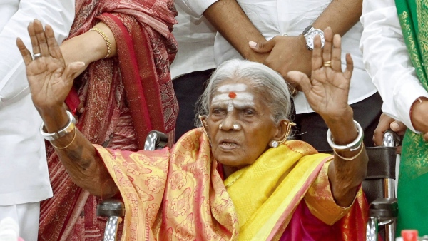 Padma Shri Saalumarada Thimmakka Files Complaint Against Unauthorized Biopic