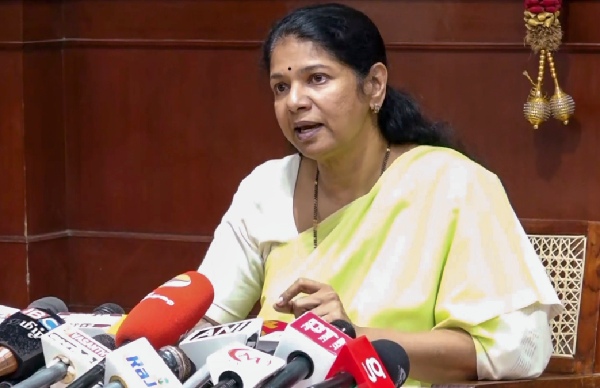 Tamil Nadu minister speaks favour of Kannadigas Statement goes viral 90 000 students fail Hindi exam in Karnataka Tamil Nadu minister speaks favour of Kannadigas Statement goes viral 90 000 students fail Hindi exam in Karnataka