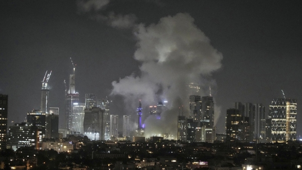 Explosions Rock Tel Aviv as Iran Launches Missiles in Retaliation