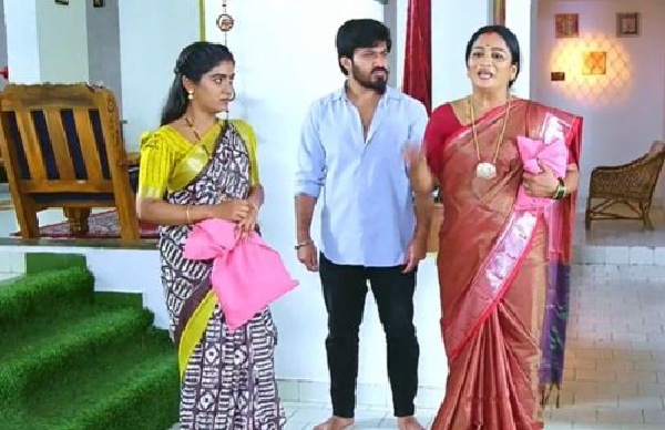 exciting twist in Aase serial break in Rohini s theft story