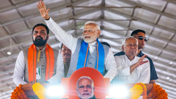 2025 Bihar Assembly Elections BJP-JDU coalition government offers free electricity Karnataka model
