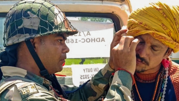 BSF Teams Assist Thousands of Pilgrims During Amarnath Yatra