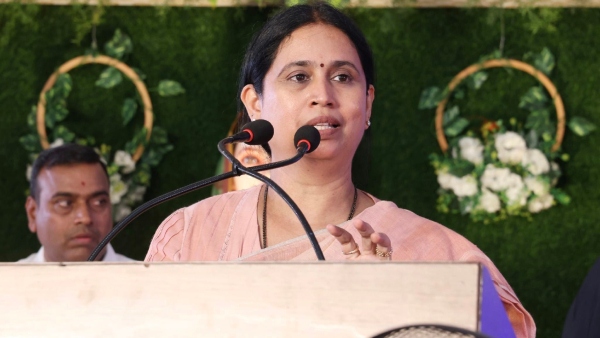 Lakshmi Hebbalkar gives an update on the Grihalakshmi Sangha