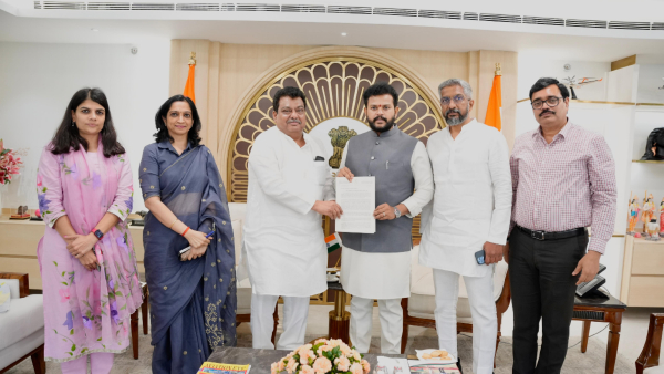 MB Patil Urges Civil Aviation Minister to Finalise Second Airport Location for Bengaluru
