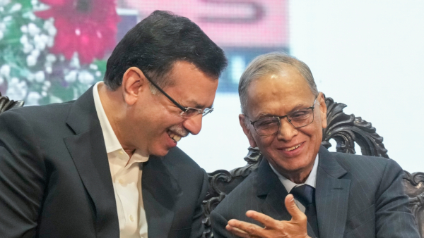 Don t work 70 hours 5 days week is enough Infosys Narayana Murthy takes U-turn