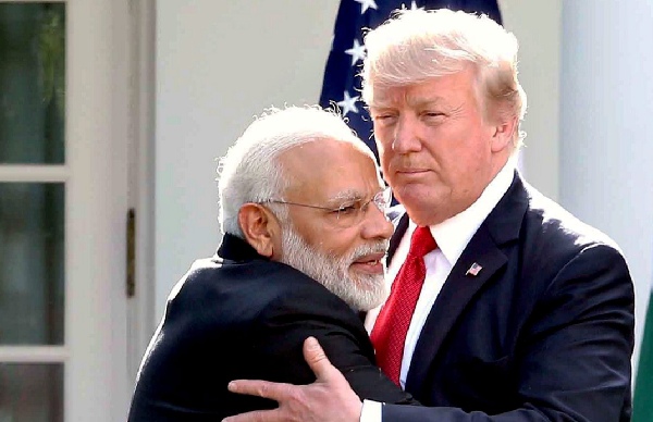 US President Donald Trump gave big shock to India 25 percent fee on imports fear of price increase