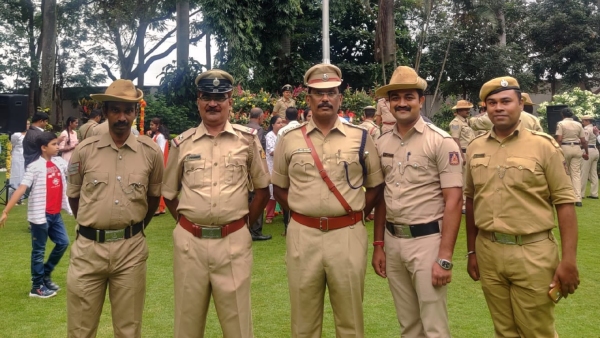 Retired police officer A Karim Rawtar s post viral saying he did not get 100 rupees reward