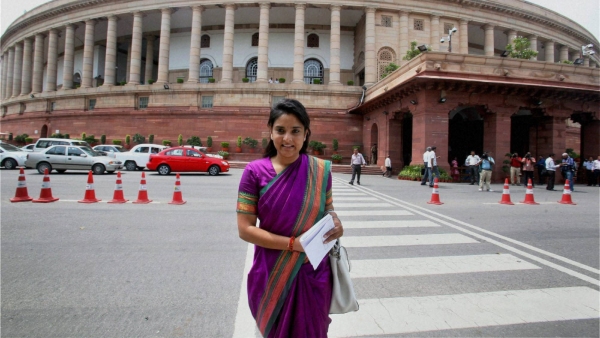 Did Actress Ramya Hint At Political Comeback Contesting From Bengaluru