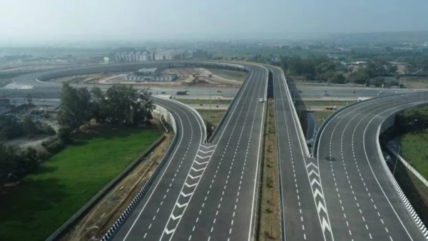Expressways Major Existing and Upcoming National Highways in Karnataka