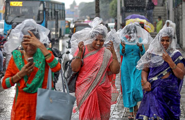 Cyclone Impact Heavy Rain Lashes Bengaluru and Several Districts in Karnataka