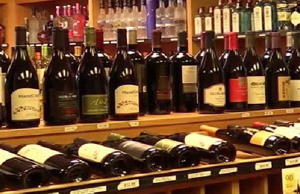 Should You Add Ice to Wine Taste Impact Explained