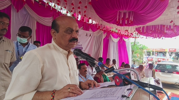 Basavaraj Bommai Raises Concern Over Doctor Shortage in North Karnataka Basavaraj Bommai Raises Concern Over Doctor Shortage in North Karnataka