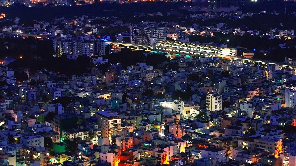 rental-surge-on-sarjapur-road-property-2bhk-apartments-high-demand-bengaluru rental-surge-on-sarjapur-road-property-2bhk-apartments-high-demand-bengaluru