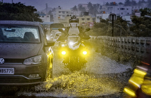 Cyclone Effect Heavy Rains for 5 Days in Bengaluru and Parts of Karnataka