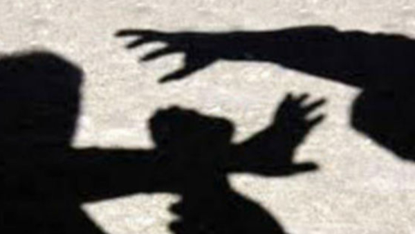 Headmaster Assaults 9-Year-Old Student for Calling Grandmother in Hostel of Nayakanahatti village Headmaster Assaults 9-Year-Old Student for Calling Grandmother in Hostel of Nayakanahatti village