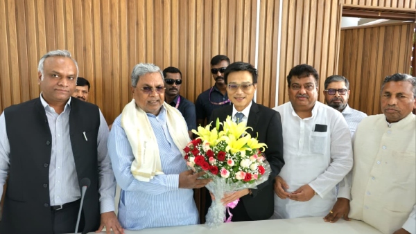 CM Siddaramaiah Assured full cooperate to Foxconn Unit in Bengaluru Which invest Rs 20 000 Cr