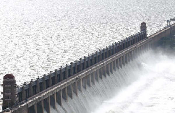 Heavy Rains Boost Karnataka s Reservoirs Water Levels of 13 Dams on Oct 21