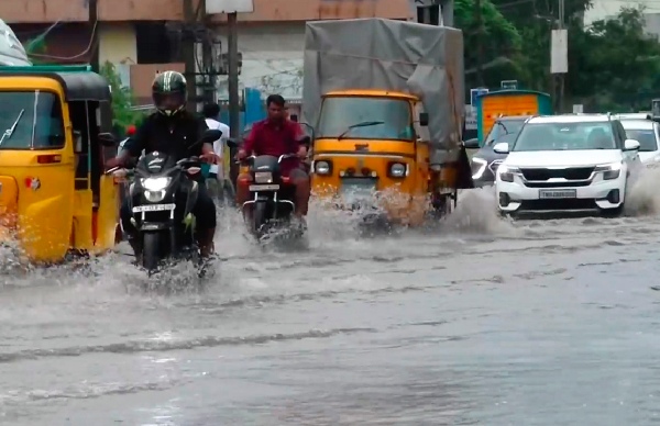 IMD Weather Forecast Heavy Rain Predicted in 6 States Flood Warning Issued for Several Regions