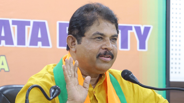 Rs 2 000 Crore Spent To Close Potholes No Results Says R Ashok
